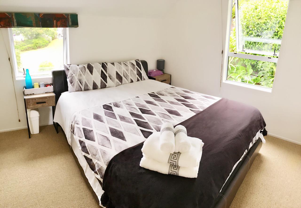 Foodora Lake View Bed & Breakfast Bed & Breakfast Rotorua Exterior photo